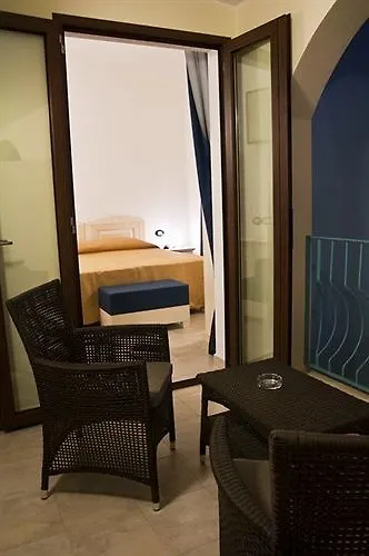 קוסטה ריי Residence Il Vascello 0*, קוסטה ריי איטליה